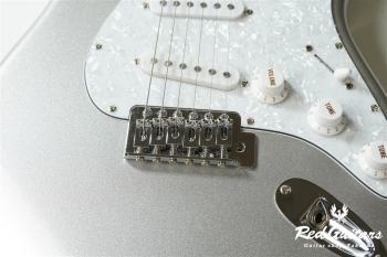 BST-1R - Silver